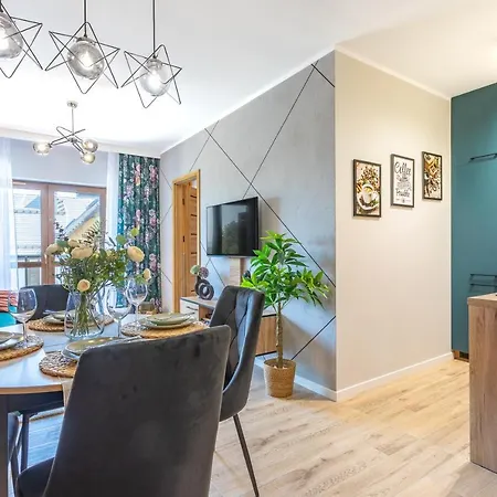 Park A13- Z Dostepem Do Basenu, Sauny, Jacuzzi, Silowni Apartment