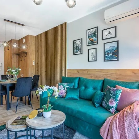 Park A13- Z Dostepem Do Basenu, Sauny, Jacuzzi, Silowni Apartment