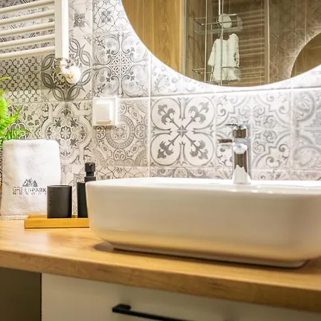 Apartment Park A13- Z Dostepem Do Basenu, Sauny, Jacuzzi, Silowni